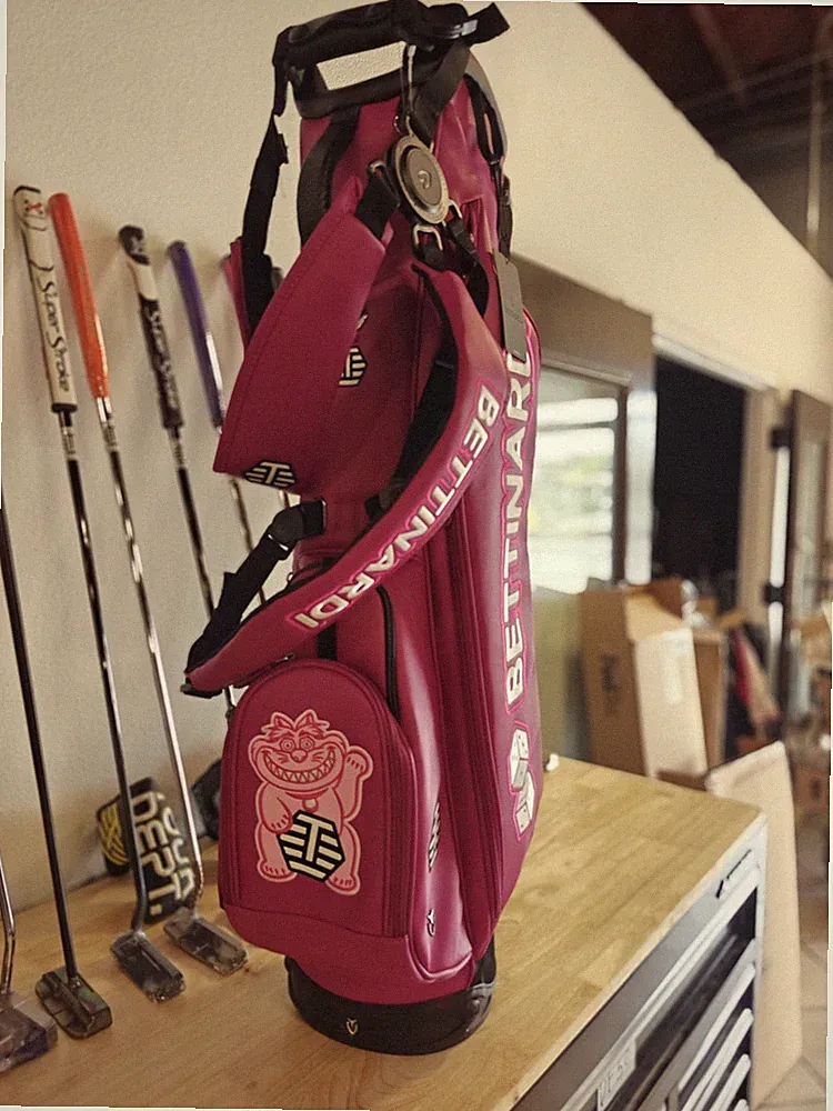 New Bettinardi Tour Issue Vessel Golf Bag Lucky Cat putter T Hive Tour Dept