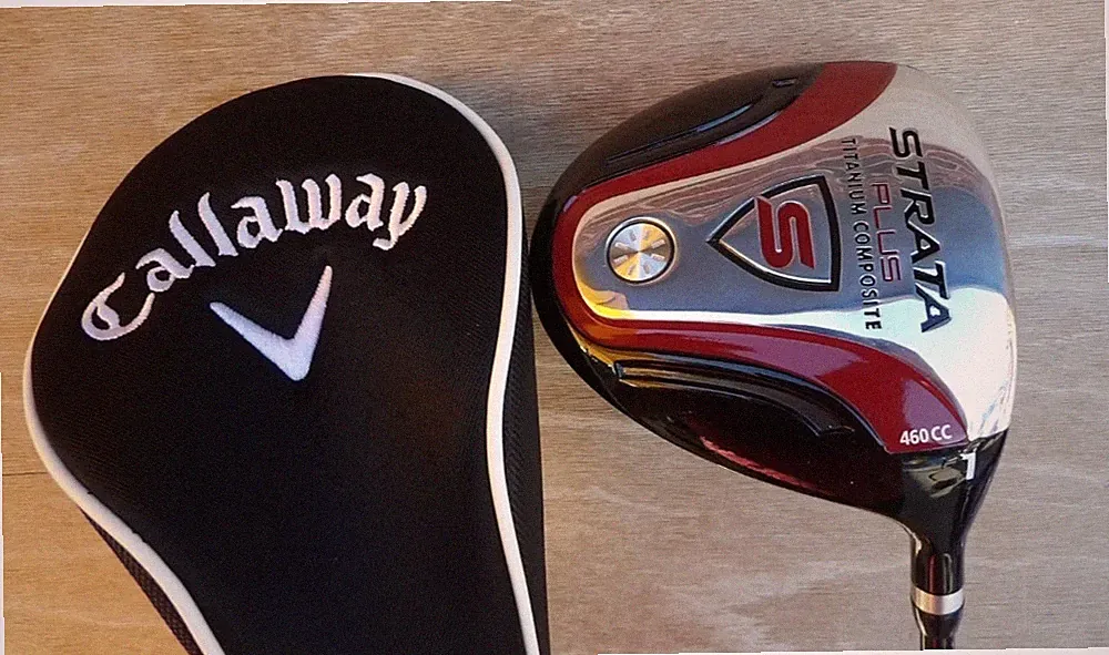 NEW CALLAWAY STRATA PLUS DRIVER 10.5 LOFT REGULAR FLEX GRAPHITE RED + COVER 460