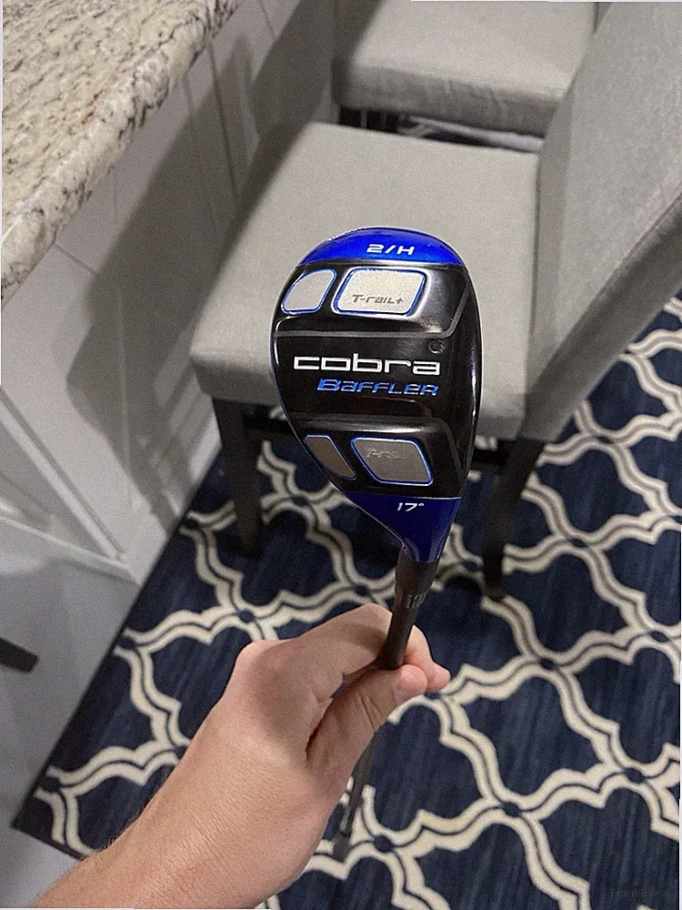 NEW Cobra Baffler T-Rail+ 2H 17° Hybrid 41" Fuji Motore Speeder 9.3H X-Stiff RH