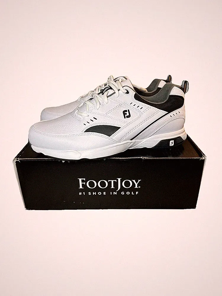 New FootJoy Golf Specialty Sneakers Size 10.5 White / Black (56722) New in Box