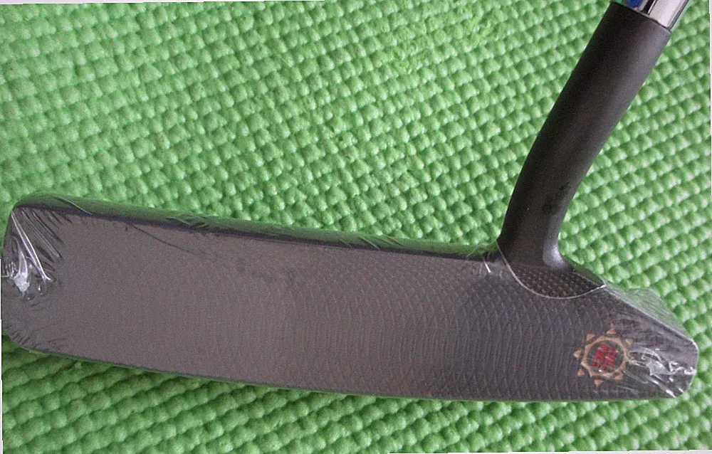 New in plastic Ben Hogan BHB03 black precision milled putter