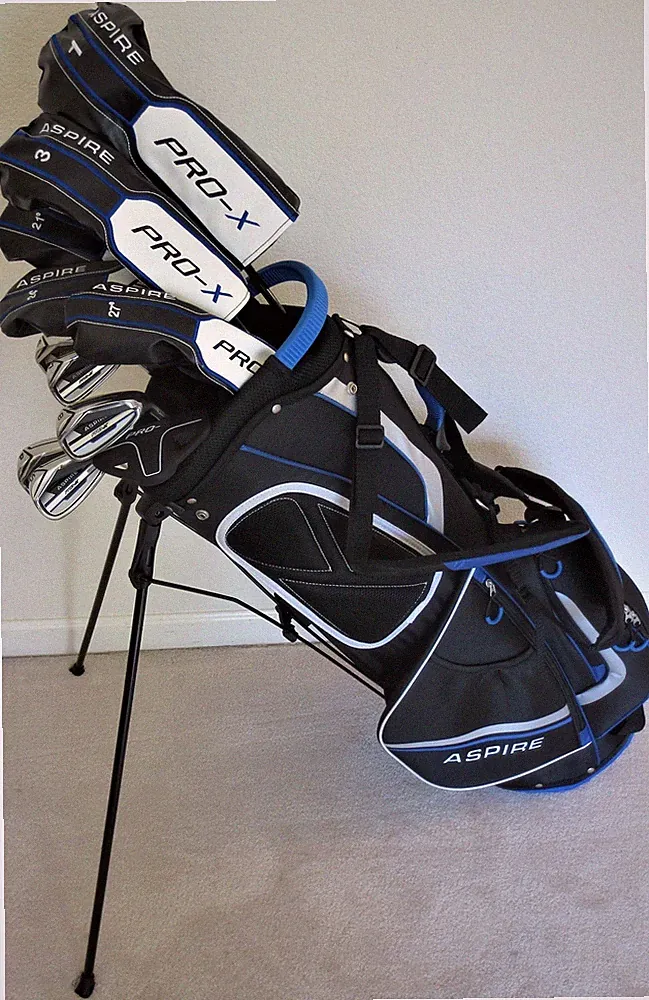 NEW Mens Golf Set Driver, 3 Wood, 3,4,5 Hybrids, Irons, Putter, Sand Wedge Stiff