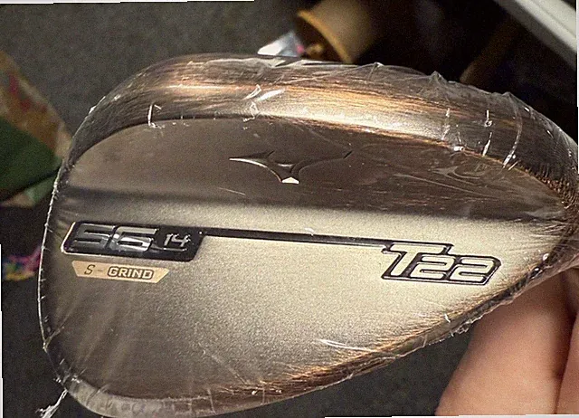 New Mizuno T22 Chrome 56*/14 S Grind Sand Wedge, DG Tour Issue S400, Stiff