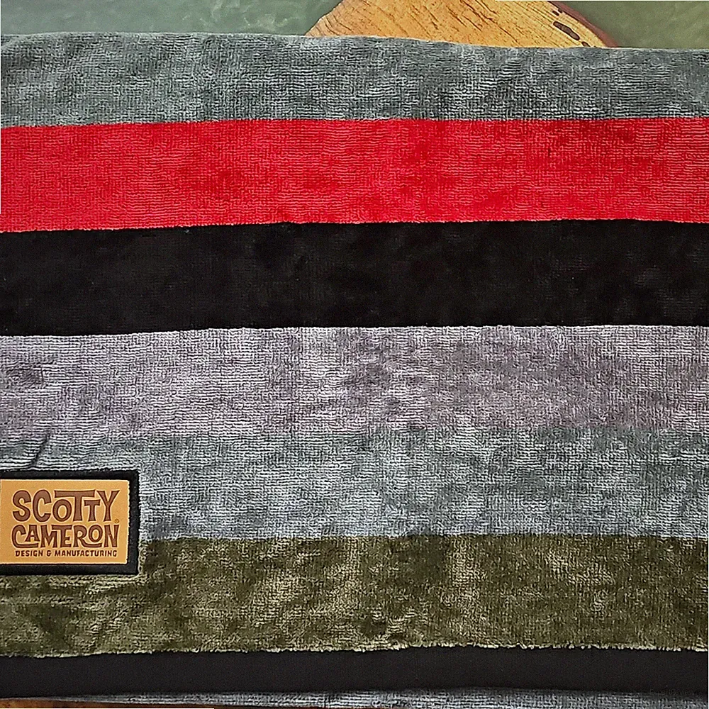 New Scotty Cameron Golf Towel Gray/Black/Red/Green + 5 Collectible Tees