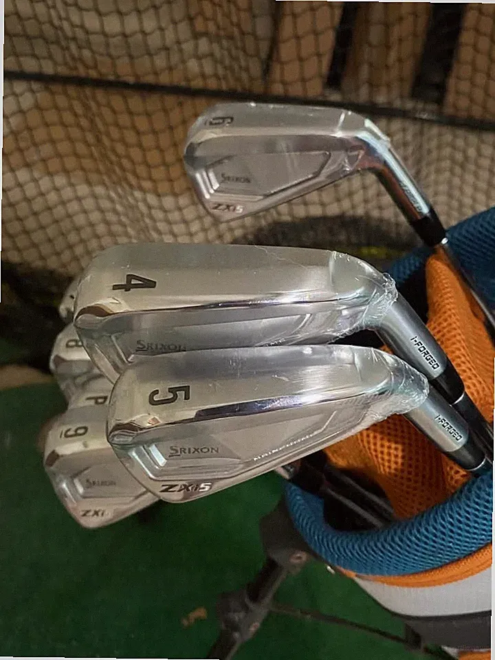 New Srixon zxi5 irons 4-Pw