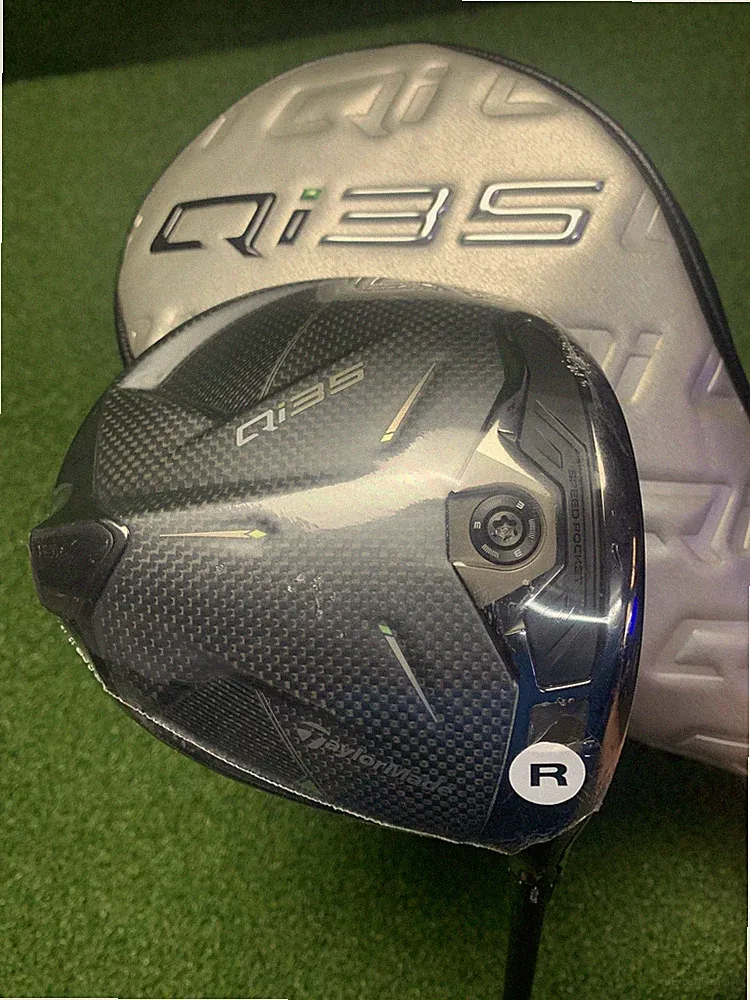 New TaylorMade Qi35 Driver RH 10.5° - Vanquish 5 Shaft - Regular Flex +Headcover