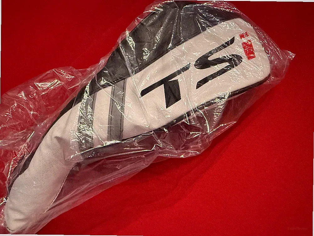 New Titleist Golf TSi driver Head Cover Black/White/Red