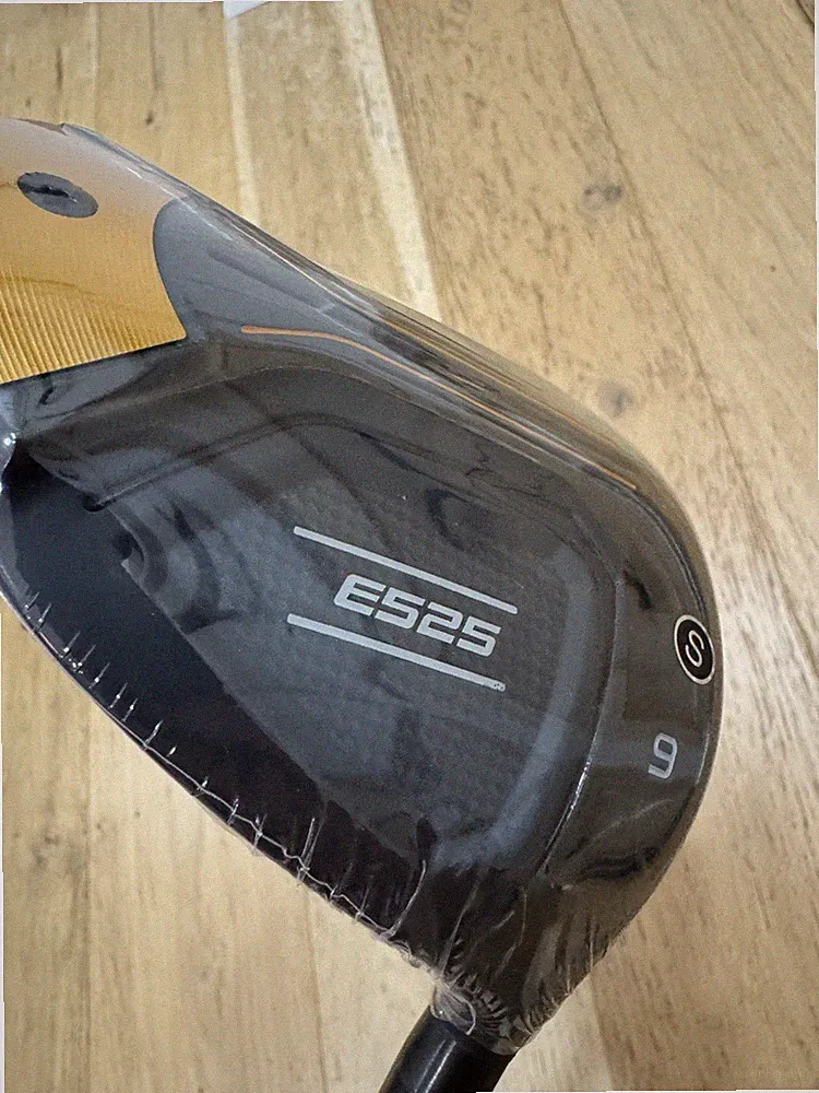 New Tour Edge Golf Hot Launch E525 Driver 9.0* Stiff Flex