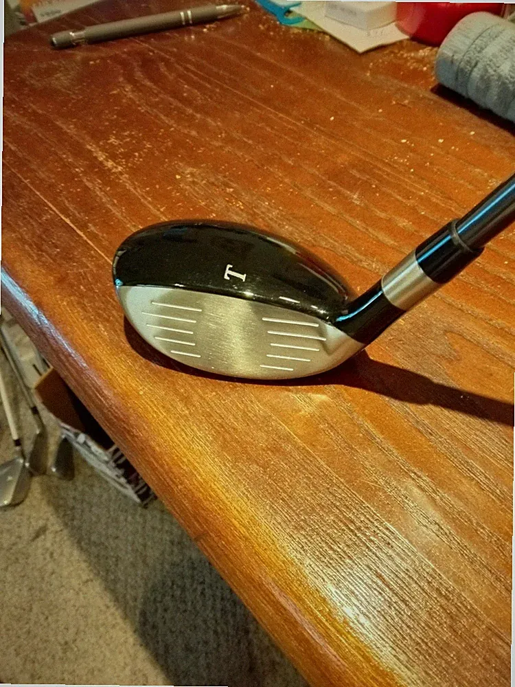 NEW Turner Ablaze 6-Hybrid,RH, 28°, 39 inches, SENIOR MATRIX GRAPHITE, READ.