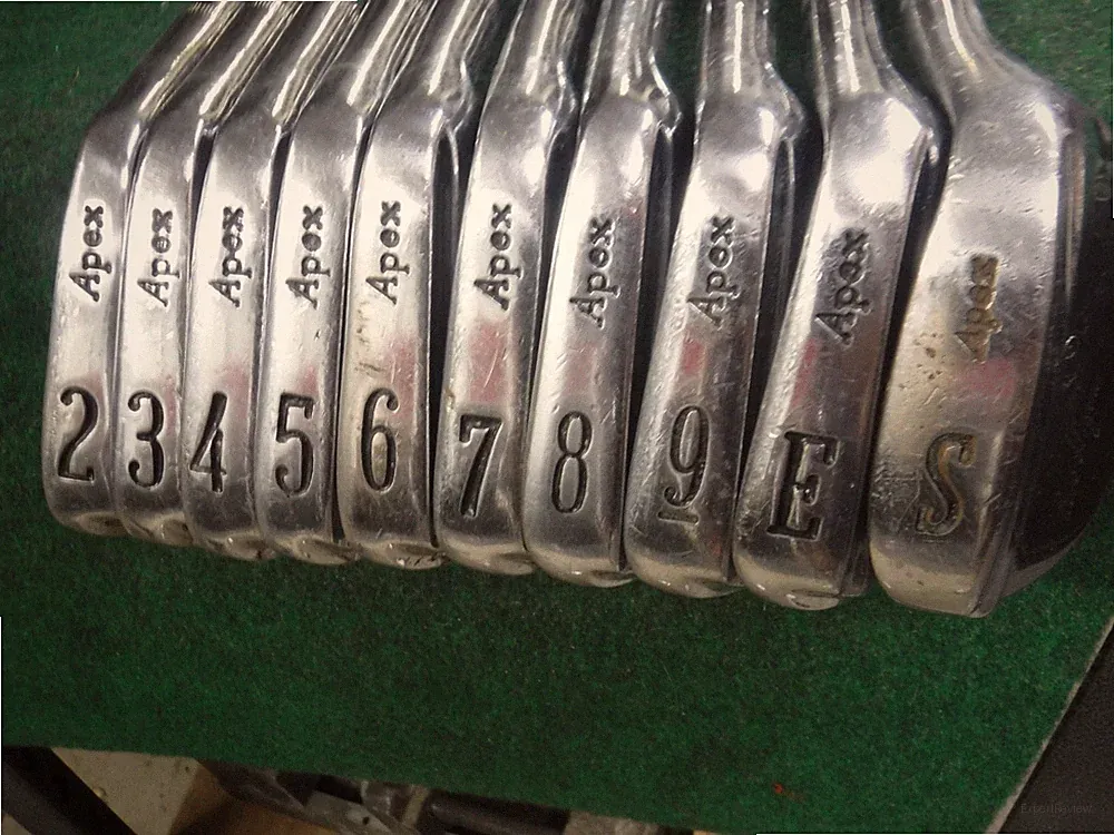 Nice Ben Hogan PC iron set 2-sw stiff shafts