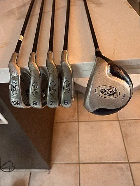 Nice Youth X Tour Golf Set + Bonus.