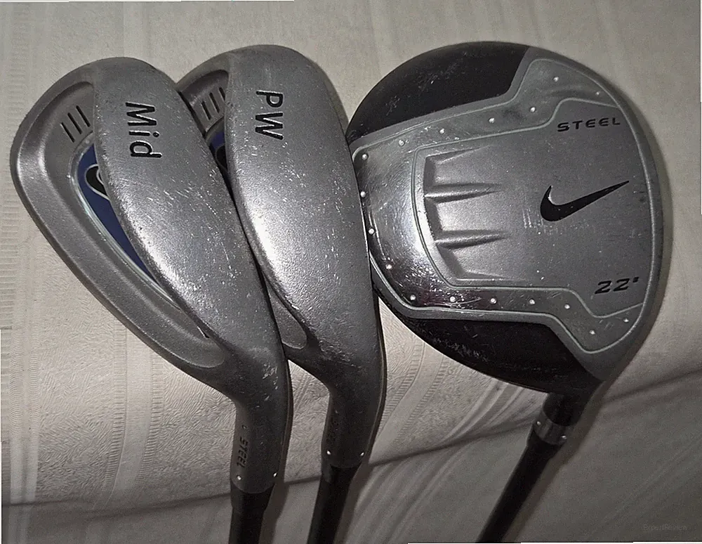Nike Junior Golf Club Set Steel 22° Fairway, PW, Mid Iron RH Graphite Kids