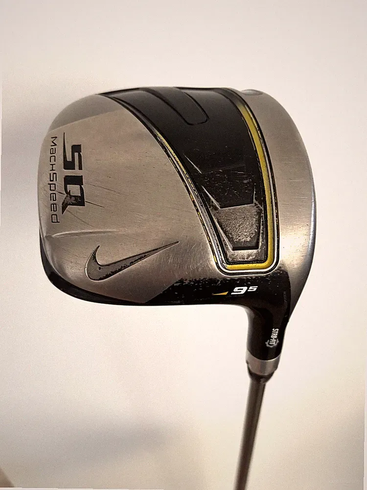 Nike Machspeed SQ 9.5* Driver Axiv Core R Flex Golf Club RH 45.5"