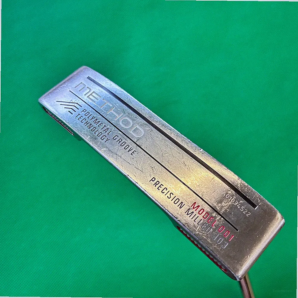 Nike Method Model 001 Putter PT 33 in RH Golf Clubs