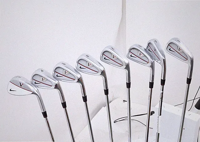 Nike Victory Red Forged Split Cavity Iron Set 4-Pw, Aw Regular Project X 4009411