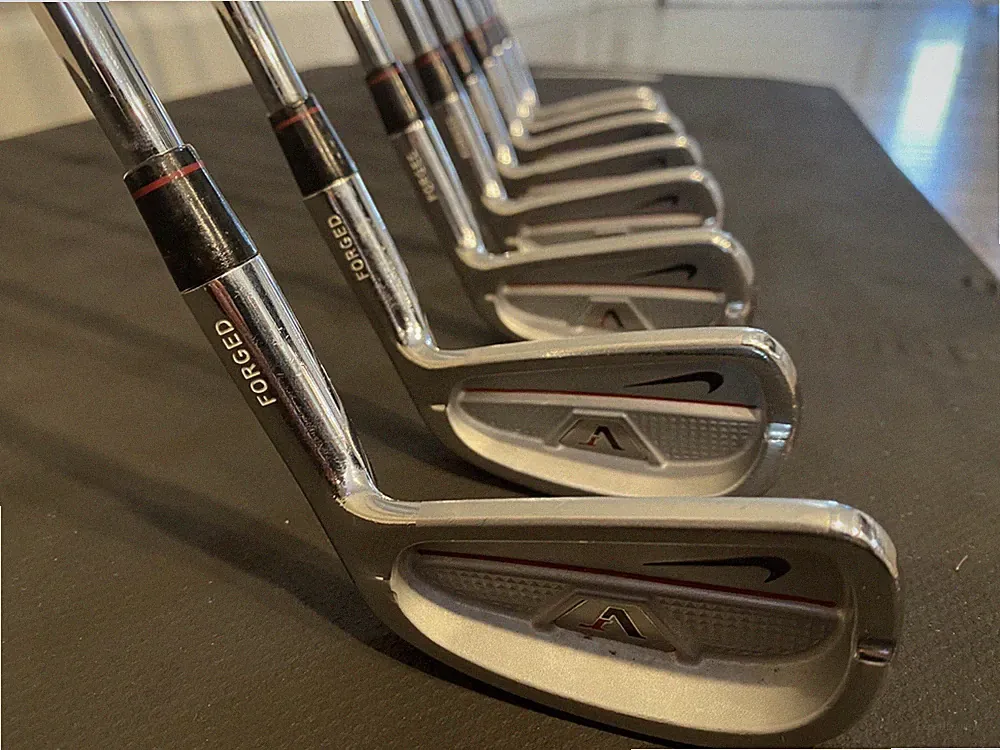 Nike Victory Red Split Cavity Iron Set 3-PW DG S300 Stiff RH +1" Std jumbo grips