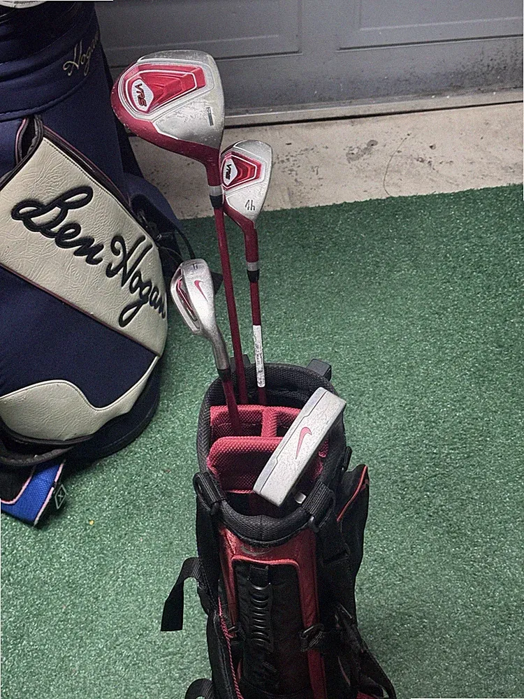 Nike VRS Junior Golf Set w/ Bag, Driver, 9 Iron, 4 Hybrid, Putter 52-61” RH