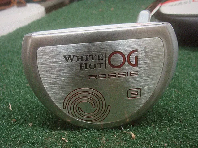 Odyssey ladies length White Hot OG Rossie S Putter 2023 32.5" RH w/cover - NICE
