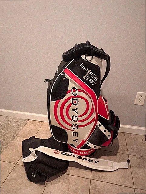 Odyssey Staff Pro Bag “The #1 Putter in Golf” Staff