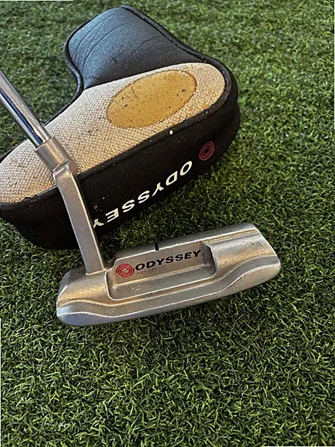 Odyssey White Hot #1 Putter-Right Handed Blade Putter/35”/W-Cover