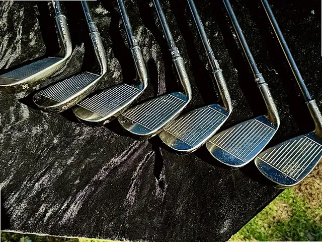 One Iron Golf Blackstone Iron Set 7 Clubs 27- 55° Black Winn DriTac Grips