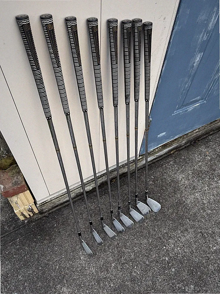 Palmer Signature Irons 8 Vintage Blade Golf Clubs Steel Shafts Left Hand