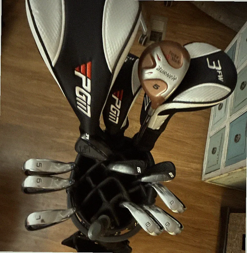 PGM YSG Overseas 13-Piece Right-Handed Golf Club Set Driver Irons Regular Flex