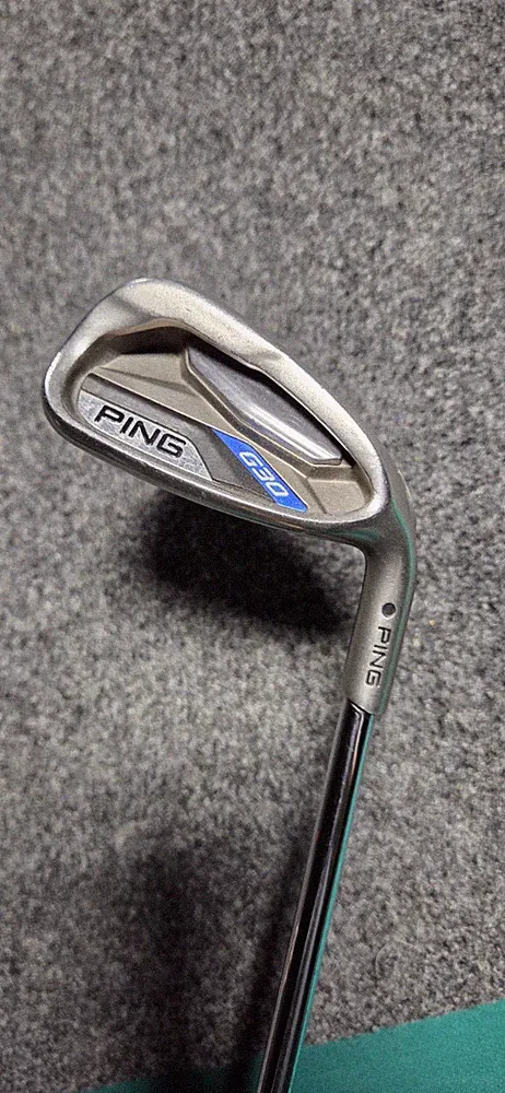 Ping G30 Iron Set 5-PW/UW. 7 Clubs. Black Dot Regular CFS Distance Shafts