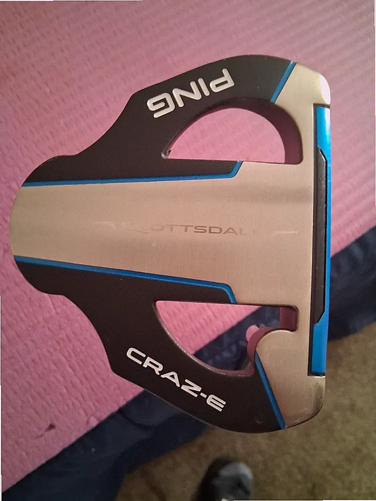 Ping Scottsdale craz-E Putter right handed Steel shaft 38 in