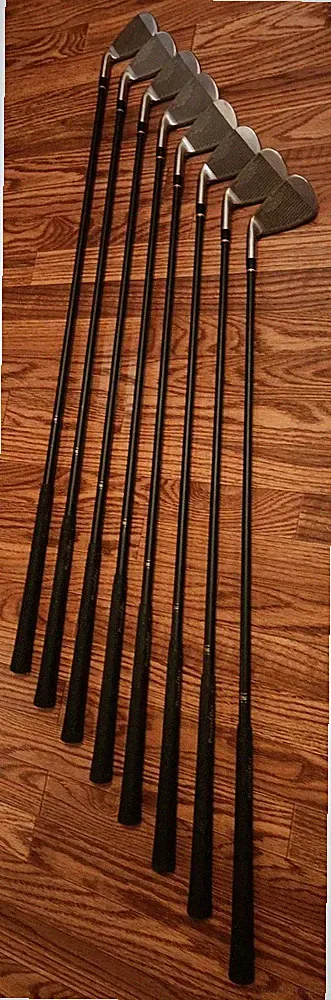 Powerbilt Grand Slam Oversize 3-9,P Iron Set Right Handed Graphite Shaft
