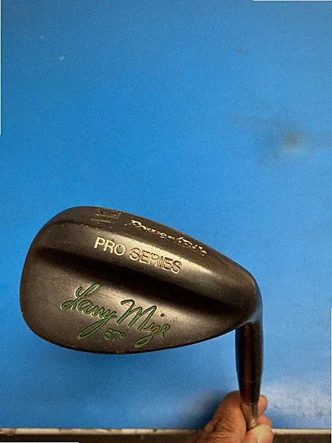 PowerBilt Pro Series Larry Mize 57* Sand Wedge RH