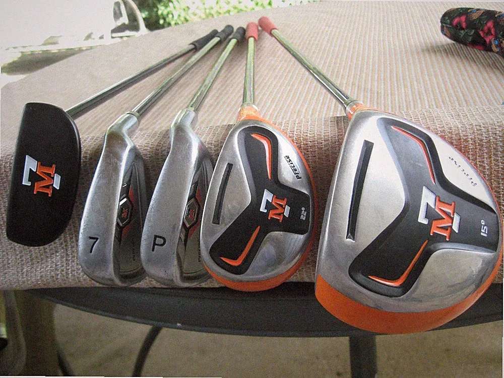 Precise Golf M7 6 Piece Golf Clubs Set W/ Bag w/stand/Ages 9-12 /Right Handed
