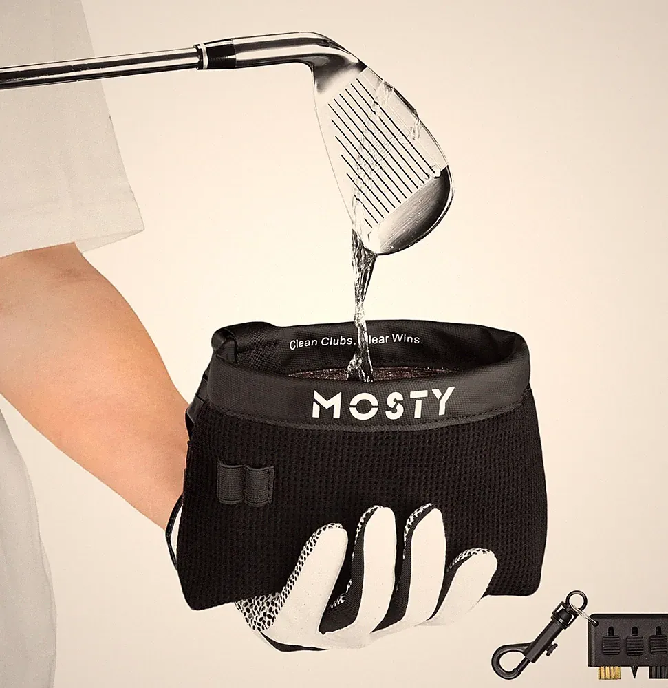 Premium Golf Club and Ball Cleaner Bag - Essential Cleaning Kit for Golfers