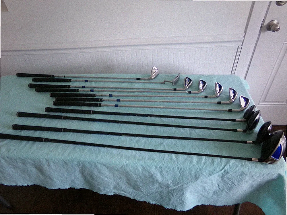 Preowned Adams Golf Blue Tight Lies 11 Pieces/Partial Golf Club Set