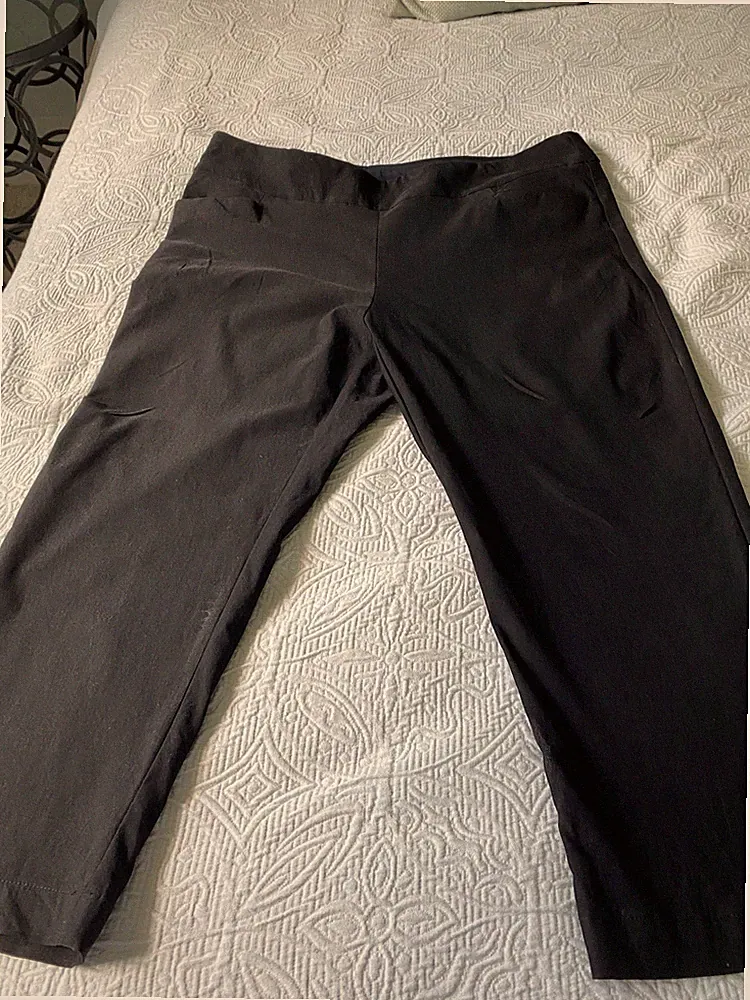 Pro Tour Cool Play Women’s Golf Cropped Capri Pull On Pants Size XL Black EUC