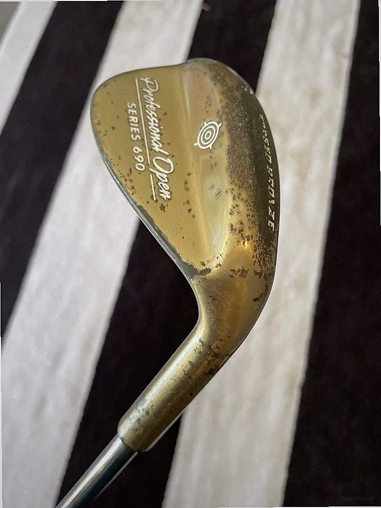 Professional Open Series 690 Forged Bronze Sand Wedge 56* DG Steel Lamkin 36”
