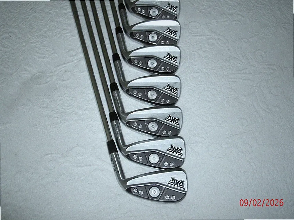 PXG Gen 6 irons - (5-GW) - RH - Elevate Tour S Flex shafts - CP2 Grips