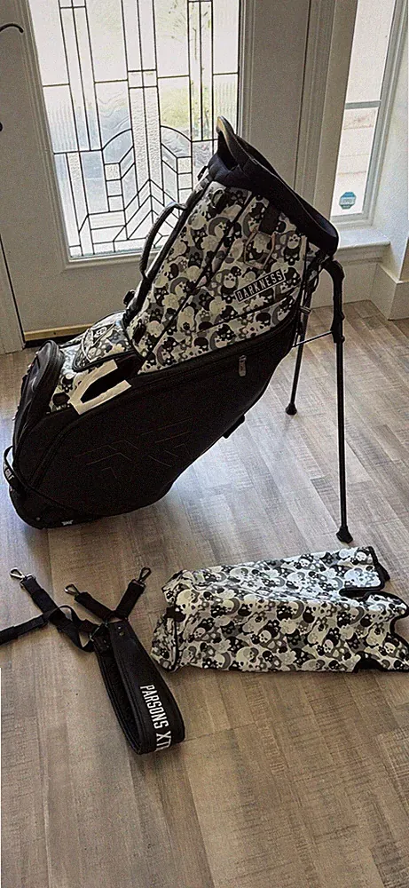PXG Golf Deluxe Carry Stand Bag Skull DARKNESS LIMITED EDITION Black White