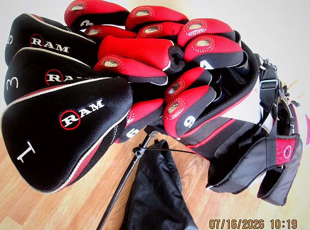 Ram Formula-X Titanium RH Graphite Reg Clubs Full Set Woods Irons Putter Bag