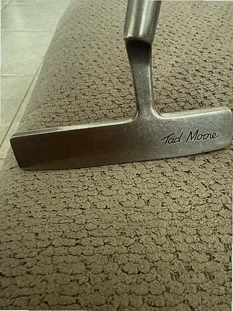 RARE Maxfli TM-S10 Blade Putter RH Steel Shaft SuperStroke Pistol 2.0 Grip