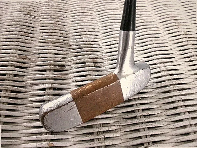 Rare vintage MacGregor Chieftain putter 33.5" w/original grip