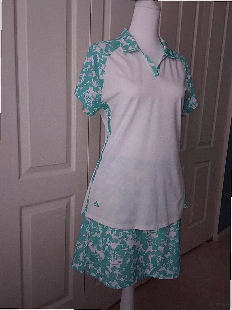 Really Cute adidas Skort Outfit. The Top is a Size M & the Skort is a Size S.