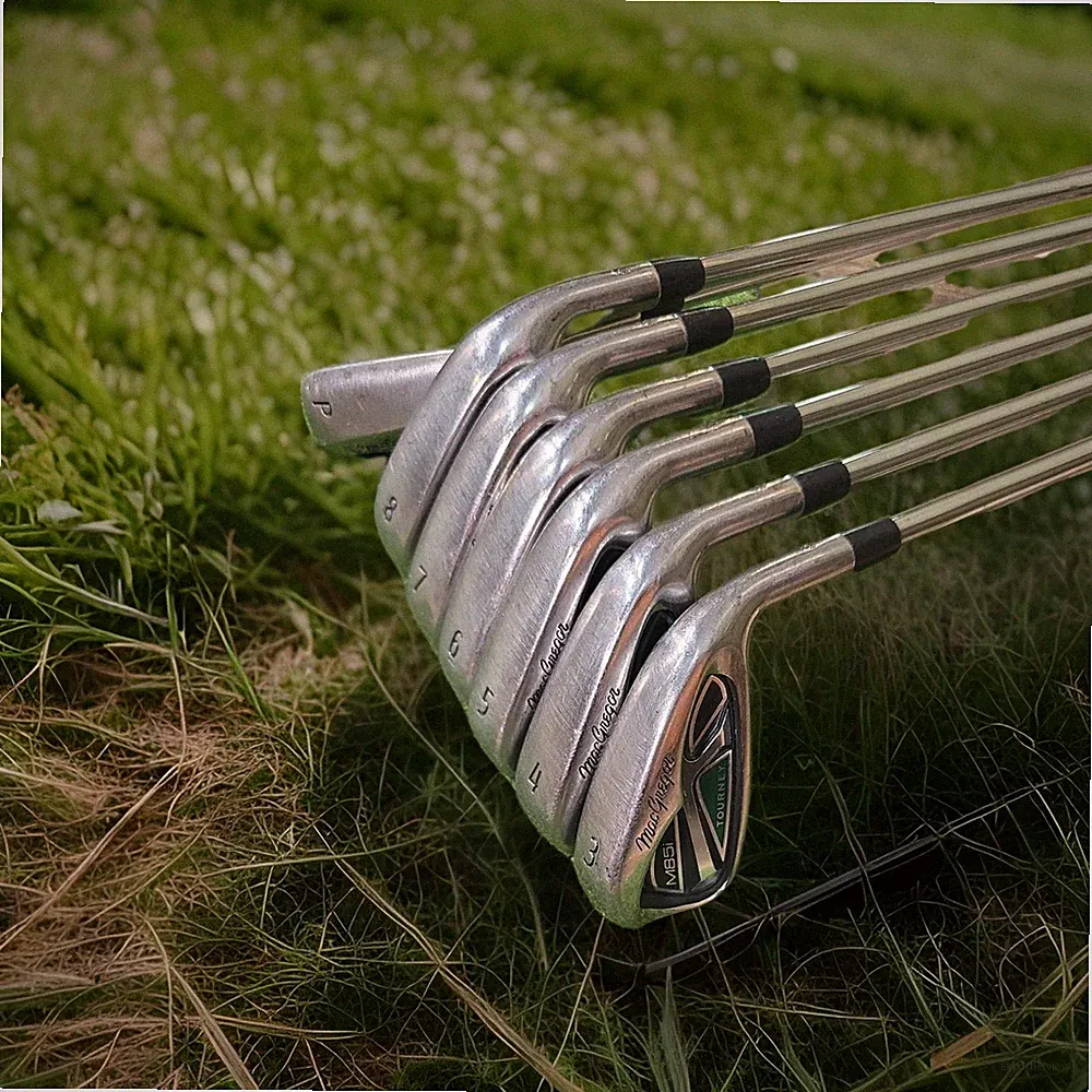 RH MacGregor Beginner Iron Set 7Piece M85i Tourney 3-8,P Steel Shaft UPC73