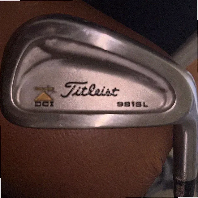 RH Titleist DCI 981 SL 5 Iron RH Ultralite Graphite Regular Flex Shaft 38"