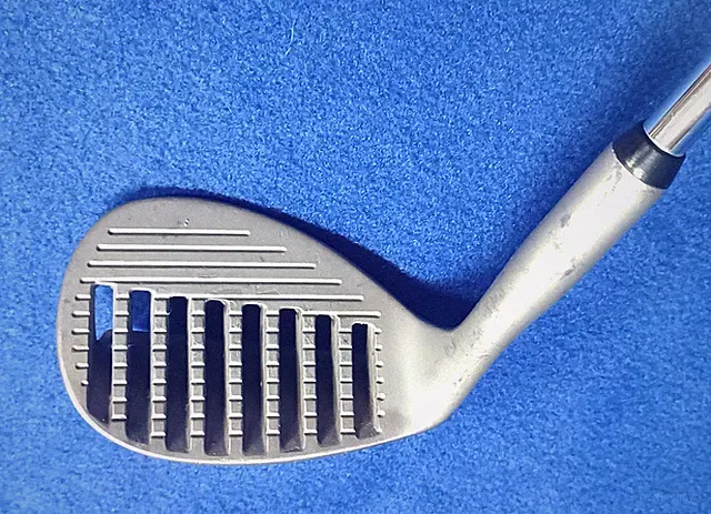 Sandblaster Performance Wedge Slotted Face RH Steel 34" RH
