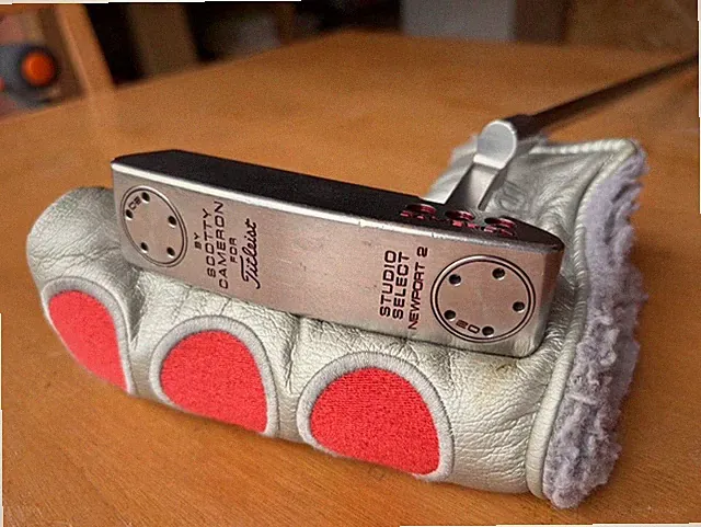 Scotty Cameron Studio Select Newport 2 Putter 33 Cover