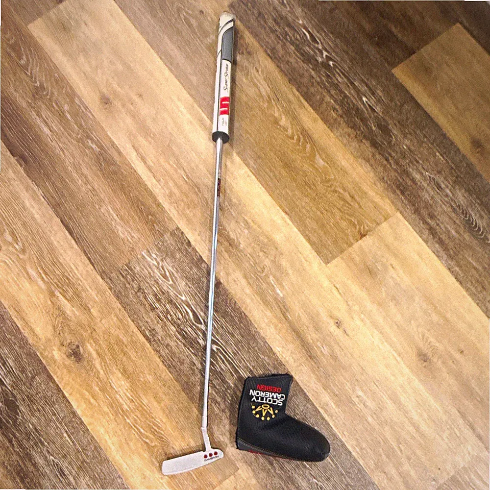 Scotty Cameron Studio Select Newport Putter RH 35in Steel Shaft Headcover