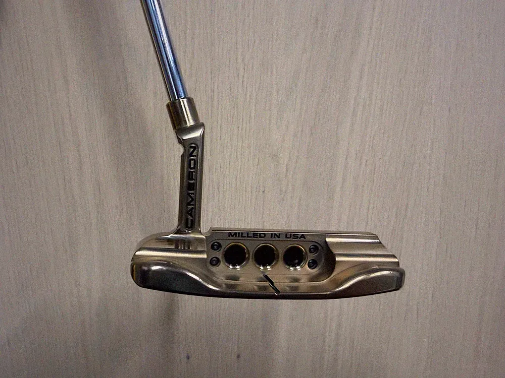 Scotty Cameron studio style NEWPORT 35in Custom RH