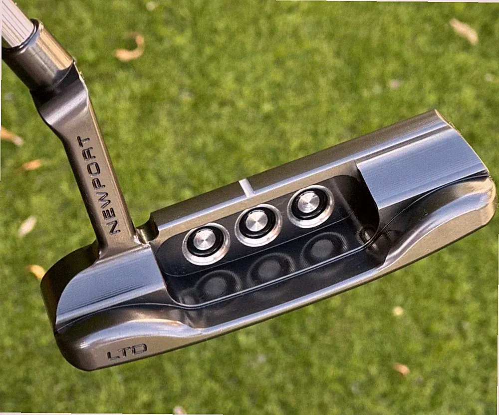 Scotty Cameron Titleist Jet Set Newport Limited Special 35” Black Putter
