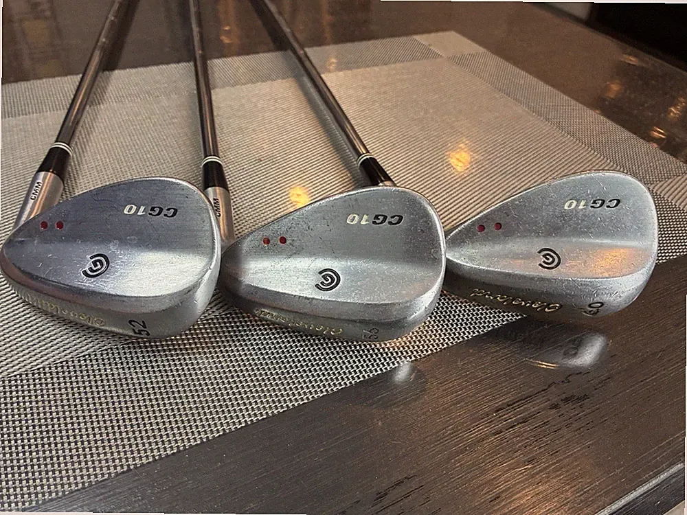 Set of 3 Cleveland CG 10 Wedges Golf Club Set Right Handed